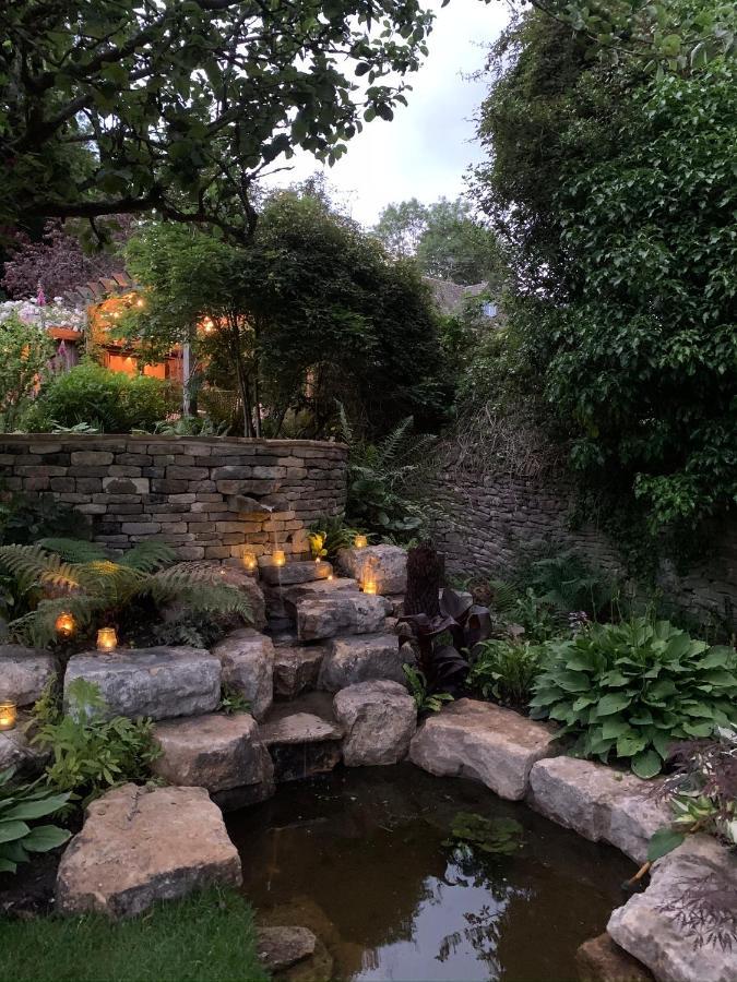 Dove Cottage Bisley  Zewnętrze zdjęcie