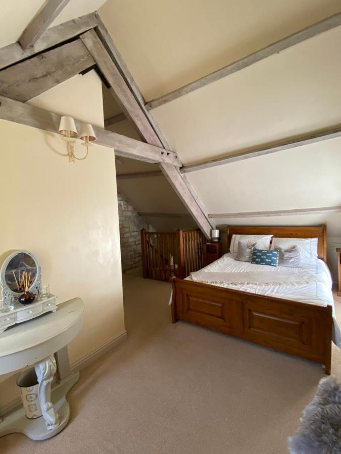 Dove Cottage Bisley  Zewnętrze zdjęcie