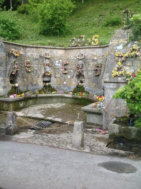 Dove Cottage Bisley  Zewnętrze zdjęcie
